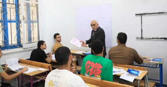 وزير التعليم يشدد على مراقبى لجان الثانوية بالالتزام وتوفير المناخ الملائم للطلاب