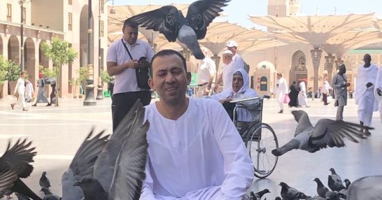حمام الحما يزين سماء الحرم ويخطف قلوب وعيون ضيوف الرحمن..صور