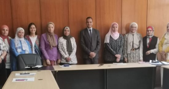 وزارة العمل تبحث تطوير الموقع الإلكتروني للمركز القومي للصحة المهنية