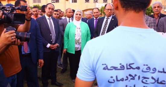 وزيرة التضامن تعلن انضمام 800 متطوع جديد من طلاب جامعة حلوان لصندوق مكافحة الإدمان