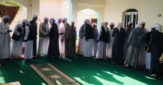 تقاليد احتفالات العيد بسيناء.. تبدأ بتوزيع الأضاحى وتنتهى بجلسات الشواء