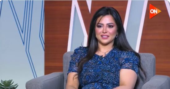 الفنانة إيمان عبد الغنى لـ كلمة أخيرة: تزوجت وعمرى 17 سنة وأنجبت 3 أبناء.. وتؤكد: أمى صوتها زى ليلى مراد وأول حفلة لى كنت فى سن الـ 17.. وبحب أنغام وويجز.. والمايسترو سليم سحاب له فضل كبير عليا