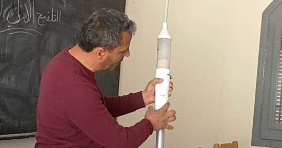"المركزى للأبحاث" يرصد نتائج التلقيح الآلى لأشجار النخيل فى عدة مناطق بالداخلة