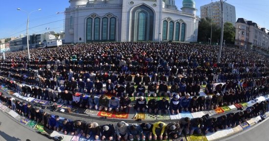 بوتين عن عيد الأضحى: يحمل معانى روحية عميقة ويحافظ على قيم الخير والرحمة