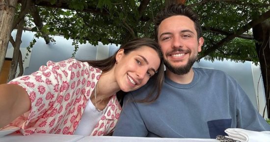 أول ظهور لولى عهد الأردن وزوجته رجوة منذ عقد قرانهما بصورة سيلفى
