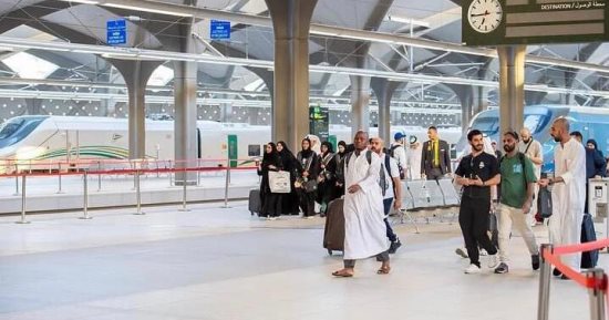 وصول طلائع ضيوف الرحمن "المتعجلين" للمدينة المنورة بعد أدائهم مناسك الحج