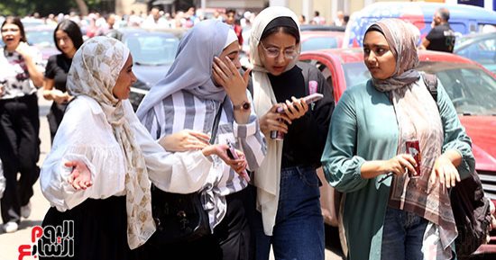 طلاب الثانوية العامة بالقليوبية: امتحان الاستاتيكا كان بحاجة لوقت أطول