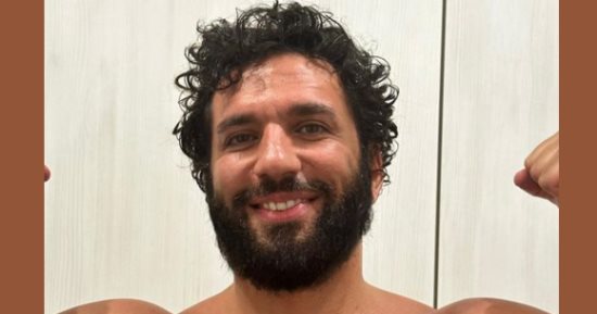 حسن الرداد يرسم تاتو فادى نجله على صدره.. شاهد