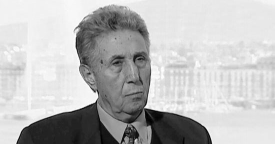 سعيد الشحات يكتب: ذات يوم.. 2 يوليو 1954.. «بن بيلا» فى أول إطلالة على «صوت العرب» يدعو الجزائريين إلى مقاومة الاحتلال الفرنسى ويقطع كلامه لعجزه عن التحدث بالعربية