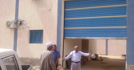 حياة كريمة فى أسوان.. المشروعات تنهى عزلة المنطقة الجبلية بوادى النقرة.. تحسين حياة 18 ألف نسمة بـ6 قرى.. مشروع إحلال وتجديد خطوط وشبكات مياه الشرب.. وإنشاء وحدة الإسعاف والمطافئ والمجمع الخدمى والزراعى.. صور