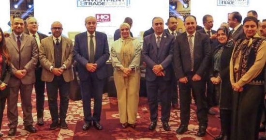 قصة نجاح البورصة المصرية للسلع فى تراجع أسعار أعلاف الدواجن.. طرح الذرة الصفراء لصغار المربين.. استمرار تداول القمح لأصحاب المطاحن.. ودخول سلع جديدة ضمن عمليات التداول قريبا