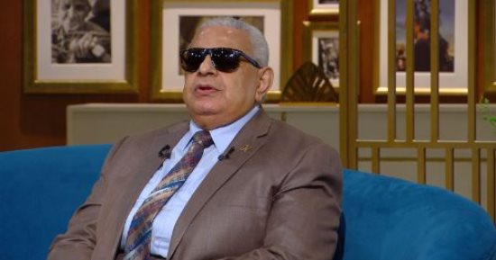 أول مصور فوتوغرافي كفيف: فقدت بصري إثر لكمة قوية.. وأحدد ملامح الشخص من أنفاسه