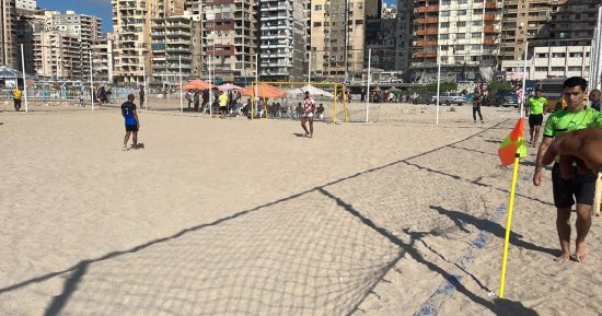 محافظة الإسكندرية: شاطئ إسحاق حلمى يستضيف دوري كرة القدم الشاطئية