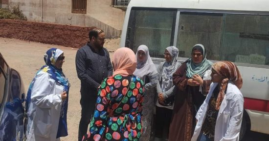 وكيل صحة الإسماعيلية يتابع أعمال المبادرة الرئاسية 100 يوم صحة