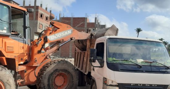 محافظ كفر الشيخ: حملات نظافة ورفع 2230 طن مخلفات بـ14 مركز ومدينة