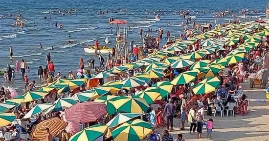 رأس البر تستقبل أكثر من 2 مليون زائر خلال إجازة عيد الأضحى