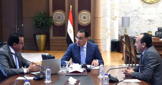 وزير الصحة: تقديم أكثر من 3 ملايين خدمة متنوعة ضمن حملة 100 يوم صحة.. صور