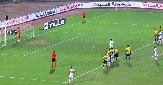 زيزو يسجل الهدف الأول للزمالك فى شباك المقاولون من ركلة جزاء.. صور