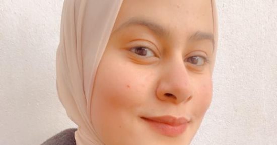 الأولى على الدبلومات الفنية "سياحة وفنادق": أحلم بأن أكون دكتورة جامعية
