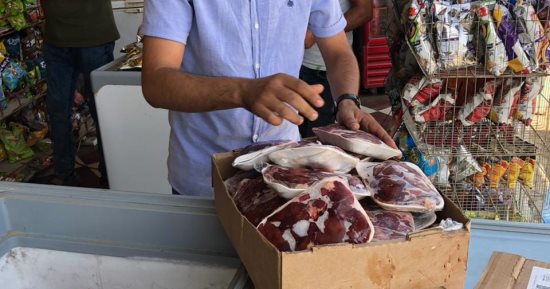 "صحة شمال سيناء" تنفذ حملة مراقبة على الأغذية بمحلات مدينة الشيخ زويد