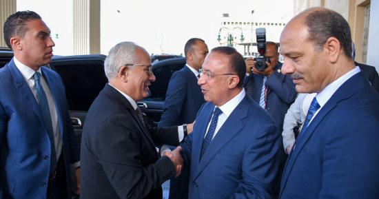 وزير التعليم يتابع امتحانات الثانوية العامة من الإسكندرية