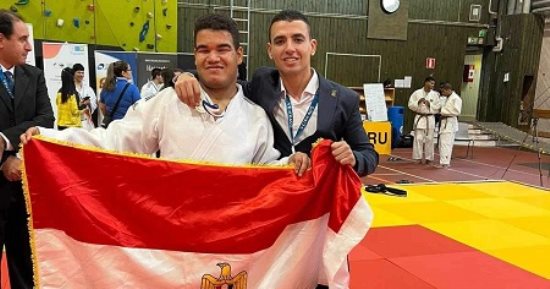 طالب بجامعة بنى سويف من ذوى الهمم يحصد المركز الثانى عالمياً برياضة الجودو