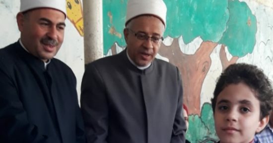 تكريم أوائل الشهادتين الابتدائية والإعدادية بإدارة كفر صقر التعليمية الأزهرية بالشرقية