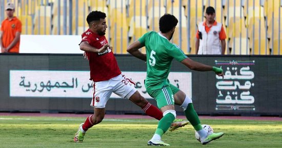 30 دقيقة.. الأهلي يحافظ على التقدم 2 / 0 أمام الاتحاد السكندري