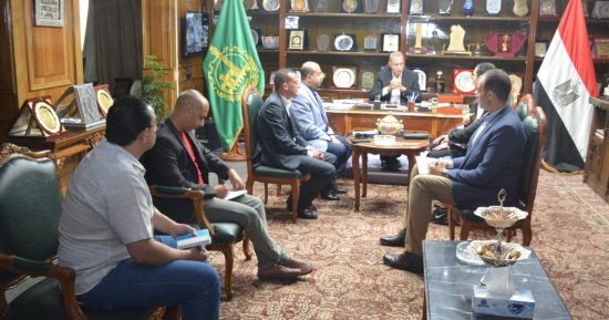 محافظ القليوبية: إنشاء مناطق صناعية وإقامة معارض لبيع المنتجات بأسعار مخفضة