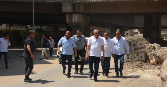محافظ الجيزة يعاين مواقع إنشاء الدورانات أعلى القطاعات الجاري تغطيتها بترعة المريوطية