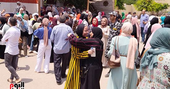 مراجعة الكيمياء بسهولة.. أبرز النماذج لطلاب الثانوية قبل ليلة الامتحان