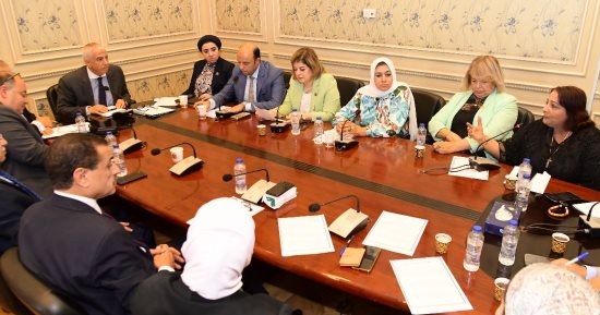 الحكومة والنواب إيد واحدة ضد واقعة حرق المصحف.. خارجية النواب توصي باستدعاء سفير السويد لإبلاغه استياء المصريين من الحادثة.. ووزارة الخارجية: الدولة المصرية أدانت الواقعة.. ونتابع التحقيقات