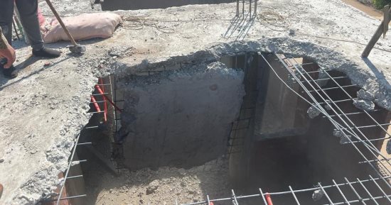 الجيزة: إزالة مخالفات بناء بقرية المنوات فى أبو النمرس استجابة لشكاوى المواطنين
