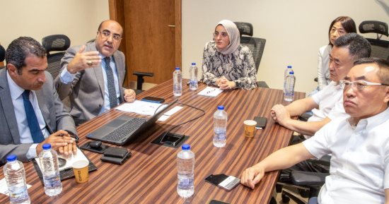  اقتصادية قناة السويس تستقبل وفد أعمال من مقاطعة جيلين الصينية لبحث سبل التعاون