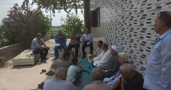 زراعة الشرقية تنظم مدرسة حقلية لمزارعى قرية العزازى للنهوض بمحصول الذرة الشامية