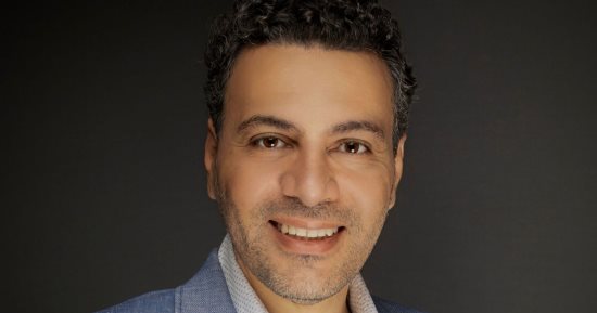 عمرو حسين: أشعر بدهشة وعدم تصديق لفوزى بجائزة غسان كنفانى 2023