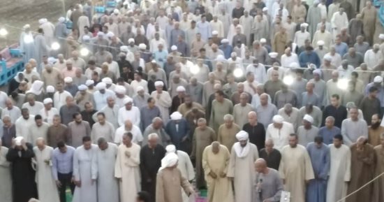 العثور على جثمان غريق قرية البعيرات بعد 43 يوماً فى النيل.. صور