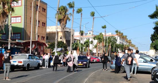 توافد طلاب الثانوية العامة بالإسكندرية لأداء امتحان مادة الديناميكا