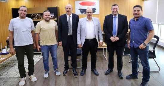 أكرم القصاص يستقبل وفدا من النادى الثقافى المصرى بنيويورك ويشيد بجهودهم فى دعم الدولة