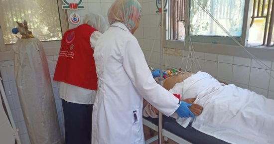 فحص 2975 مواطنا ضمن حملة "قلبك أمانة" بالدقهلية.. صور