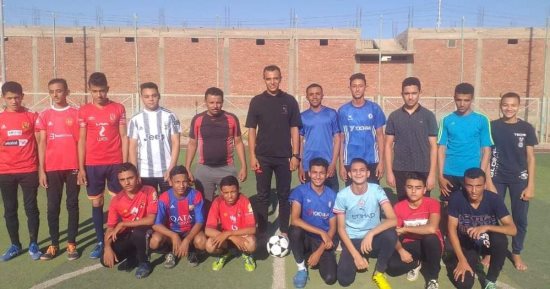 بدء دورى الأندية الصغيرة والأحياء الشعبية بالوادى الجديد.. صور 