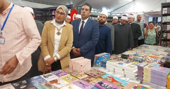 انطلاق فعاليات معرض مكتبة الإسكندرية الدولى للكتاب.. مشاركة 70 دار نشر و100 حدث ثقافى.. ورش فى الترجمة وكتابة الأفلام الوثائقية.. أنشطة خاصة بالشباب والصحة النفسية والذكاء الاصطناعى.. صور