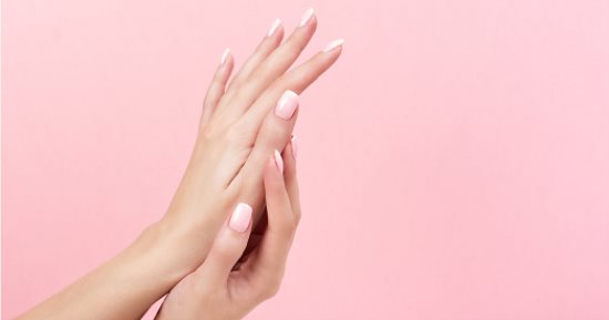 5 طرق مختلفة لتجميل الأظافر اختاري الأنسب.. الجل والكلاسيكي الأكثر أمانًا
