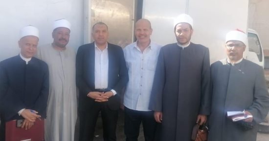 أوقاف شمال سيناء تتسلم 2 طن لحوم من صكوك الأضاحى لتوزيعها على الأسر الأولى بالرعاية