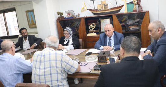 رئيس قصور الثقافة يناقش مع قيادات الهيئة خطة العمل خلال المرحلة المقبلة