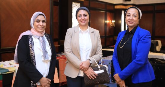 مركز تحديث الصناعة ينظم ملتقى "أسبوع الحرف اليدوية" فى الصعيد 