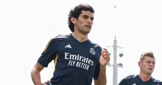 ريال مدريد يستعد للإعلان عن رحيل ثنائي الدفاع