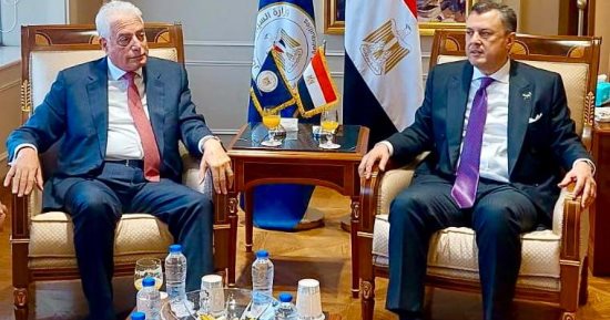 تشكيل فريق عمل لوضع خطة ترويجية لشرم الشيخ لجذب مزيد من السائحين