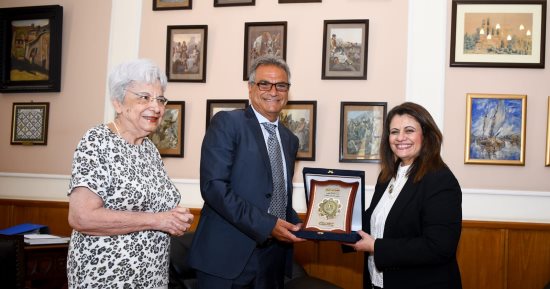 وزيرة الهجرة تلتقى أبناء الجاليتين اليونانية والقبرصية في الإسكندرية