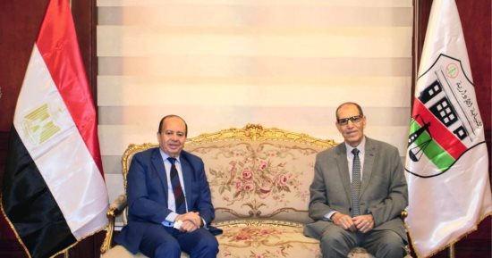 رئيس النيابة الإدارية يستقبل مساعد وزير العدل لتهنئته على تولى منصبه الجديد